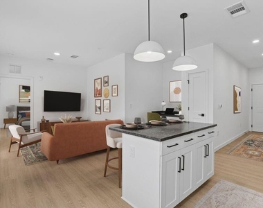 2800 Foxfield Parkway - Photo Thumbnail 18