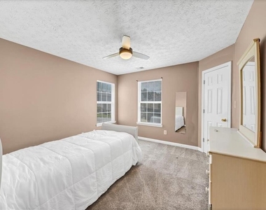 5745 Old Carriage Drive - Photo Thumbnail 19