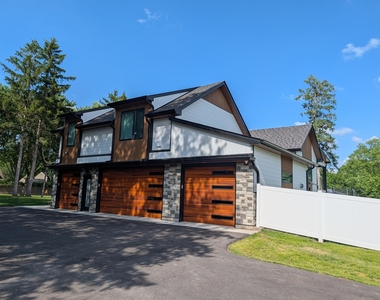 675 W Gilbert Road - Photo Thumbnail 4