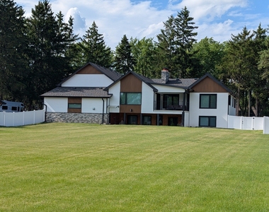 675 W Gilbert Road - Photo Thumbnail 6