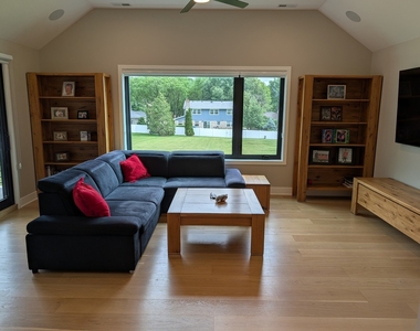 675 W Gilbert Road - Photo Thumbnail 25