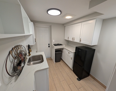 675 W Gilbert Road - Photo Thumbnail 36
