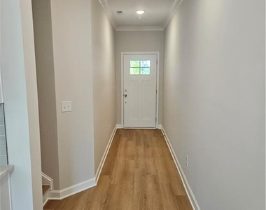 125 Priestwood Lane - Photo Thumbnail 1