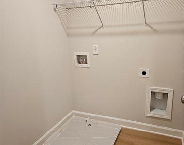 125 Priestwood Lane - Photo Thumbnail 11