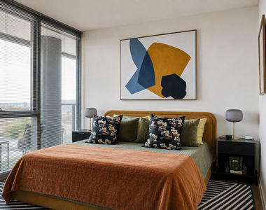 3740 N Halsted Street - Photo Thumbnail 4