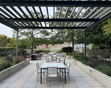 3740 N Halsted Street - Photo Thumbnail 15