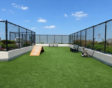3740 N Halsted Street - Photo Thumbnail 12