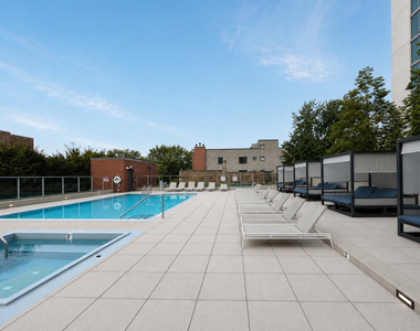 3740 N Halsted Street - Photo Thumbnail 18