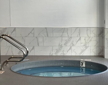 401 E Ontario Street - Photo Thumbnail 19