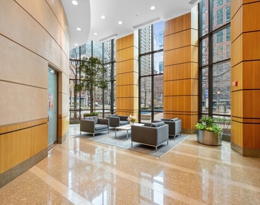 400 N La Salle Drive - Photo Thumbnail 22