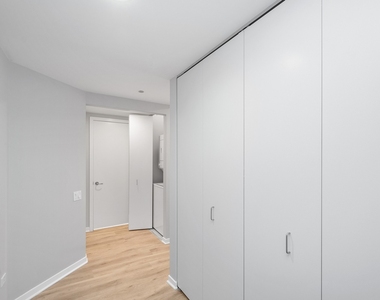 400 N La Salle Drive - Photo Thumbnail 9