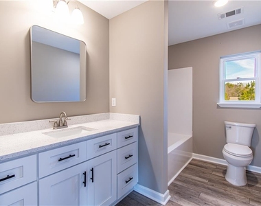 115 Pinto Lane - Photo Thumbnail 14
