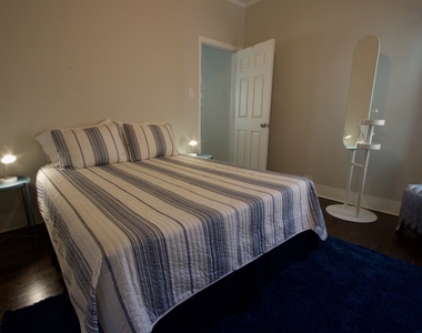 3249 W Wilson Avenue - Photo Thumbnail 5