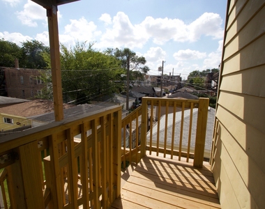 3249 W Wilson Avenue - Photo Thumbnail 9