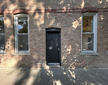 2057 W Roscoe Street - Photo Thumbnail 1