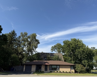 266 S Prospect Avenue - Photo Thumbnail 1