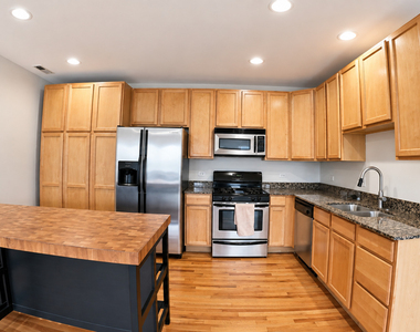 6005 N Kimball Avenue - Photo Thumbnail 7
