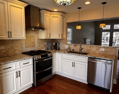 1719 Napoleon Drive - Photo Thumbnail 9