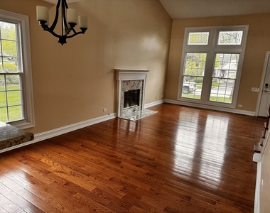 1719 Napoleon Drive - Photo Thumbnail 2