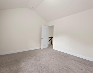 165 Regency Place - Photo Thumbnail 28