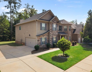 165 Regency Place - Photo Thumbnail 3