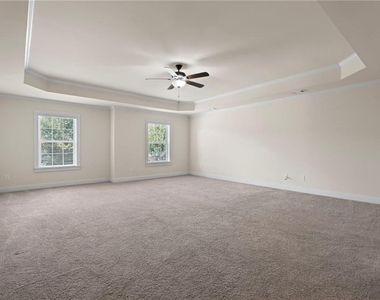 165 Regency Place - Photo Thumbnail 20
