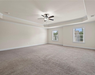 165 Regency Place - Photo Thumbnail 21