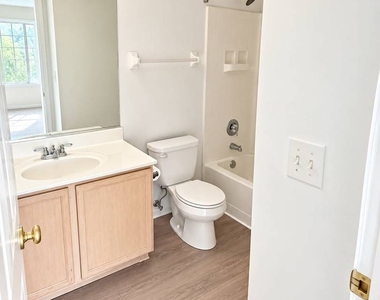 93 Cantal Court - Photo Thumbnail 6