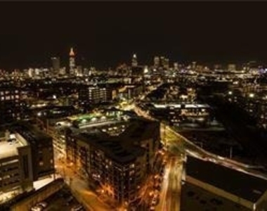 788 W Marietta Street Nw - Photo Thumbnail 1