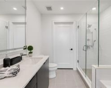 788 W Marietta Street Nw - Photo Thumbnail 25