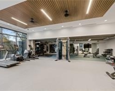 788 W Marietta Street Nw - Photo Thumbnail 33