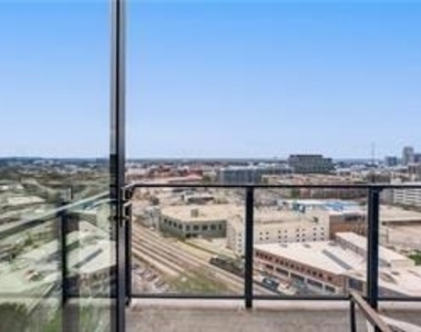 788 W Marietta Street Nw - Photo Thumbnail 18