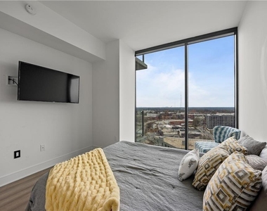 788 W Marietta Street Nw - Photo Thumbnail 27