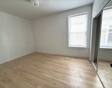 3416 W Schubert Avenue - Photo Thumbnail 12