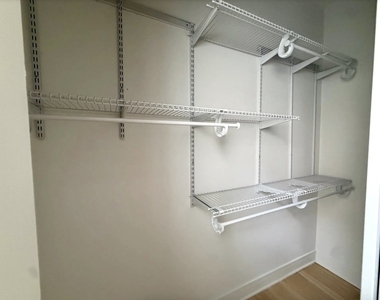 3416 W Schubert Avenue - Photo Thumbnail 13