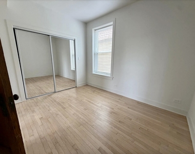 3416 W Schubert Avenue - Photo Thumbnail 15