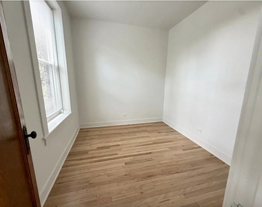 3416 W Schubert Avenue - Photo Thumbnail 6