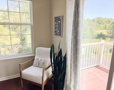 1641 Deer Pointe Drive - Photo Thumbnail 14
