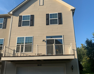 1641 Deer Pointe Drive - Photo Thumbnail 1