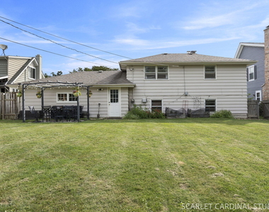 1210 S Gables Boulevard - Photo Thumbnail 18