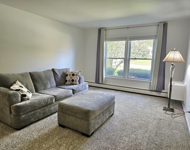 350 Brainerd Avenue - Photo Thumbnail 9
