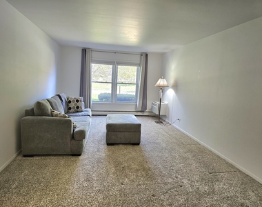 350 Brainerd Avenue - Photo Thumbnail 7