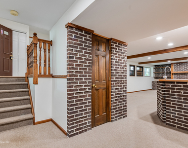 308 Pacific Drive - Photo Thumbnail 17