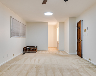 308 Pacific Drive - Photo Thumbnail 10