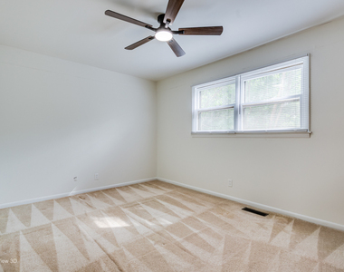 308 Pacific Drive - Photo Thumbnail 13