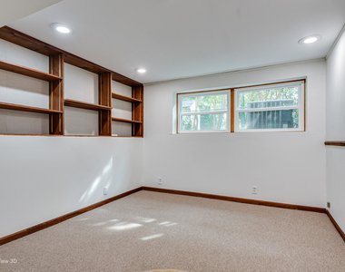 308 Pacific Drive - Photo Thumbnail 22