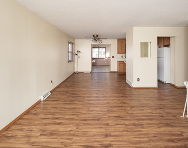 3373 29th Street - Photo Thumbnail 6