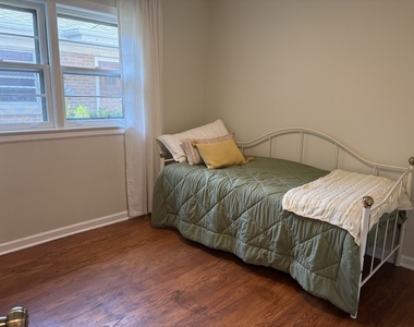 319 Dodge Avenue - Photo Thumbnail 7