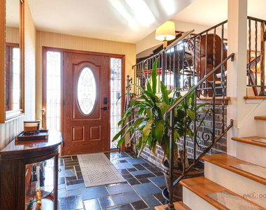 2042 S Goebbert Road - Photo Thumbnail 2