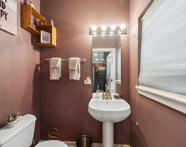 3991 S Drexel Boulevard - Photo Thumbnail 7
